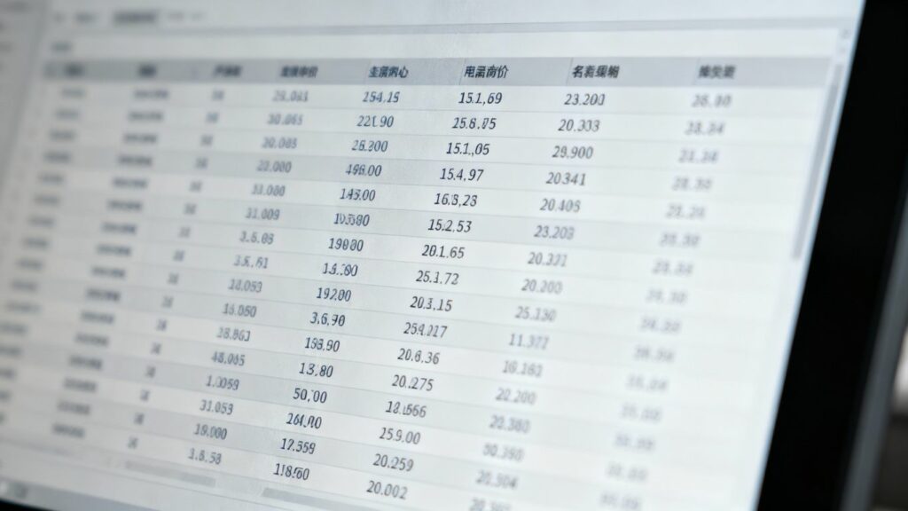 Interfaz de base de datos Access con datos organizados.